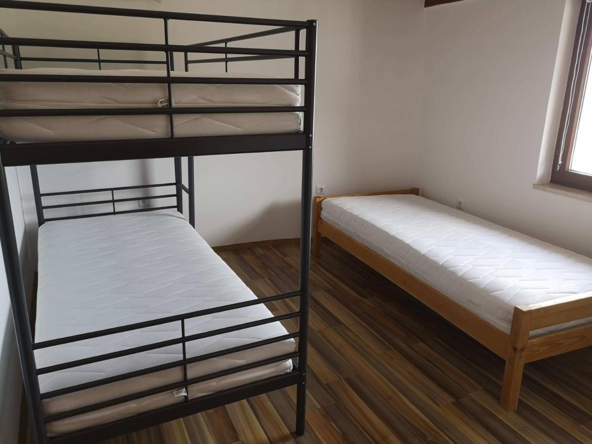 Sobe Sm0Lej Hostel Bled Buitenkant foto